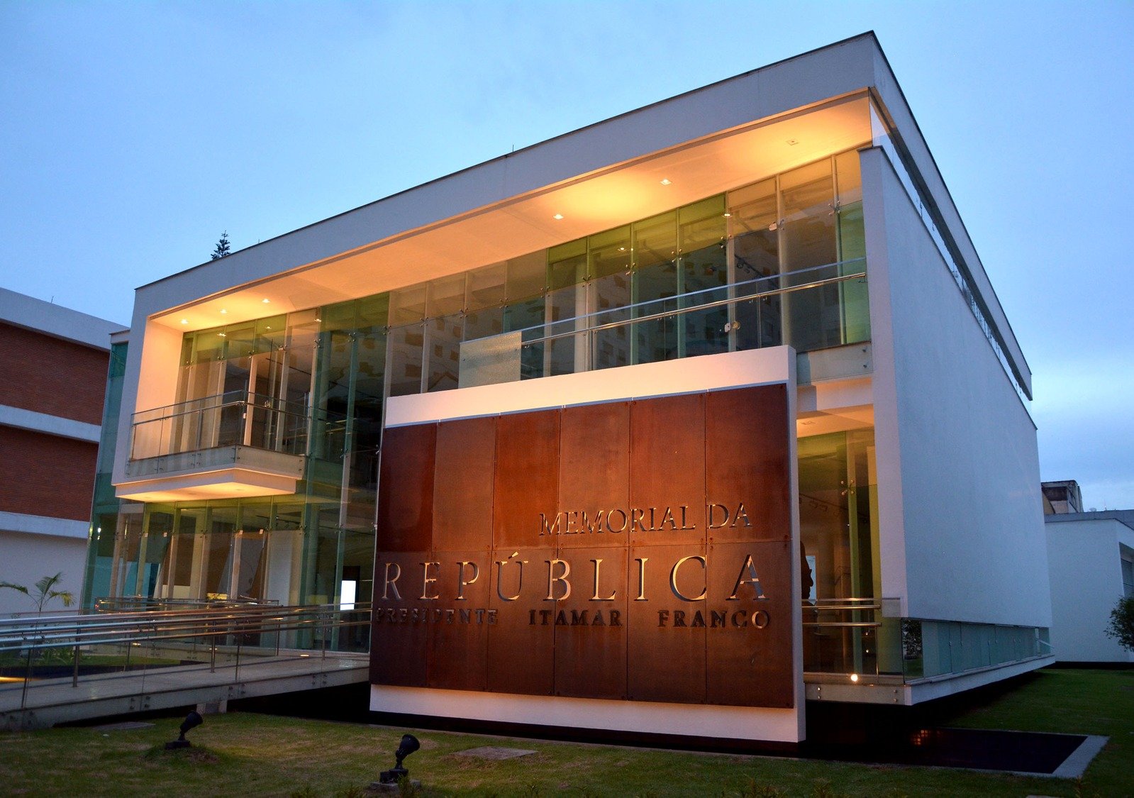 Fachada do Memorial da República