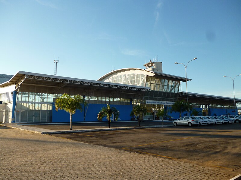 Imagem da fachada do Aeroporto Regional da Zona da Mata.